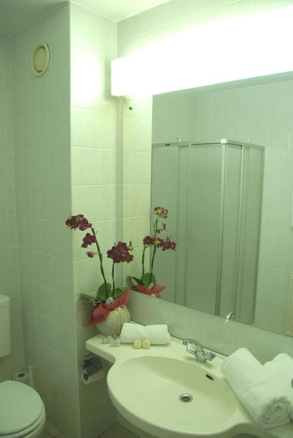 Go Resort Krakow Ngoại thất bức ảnh