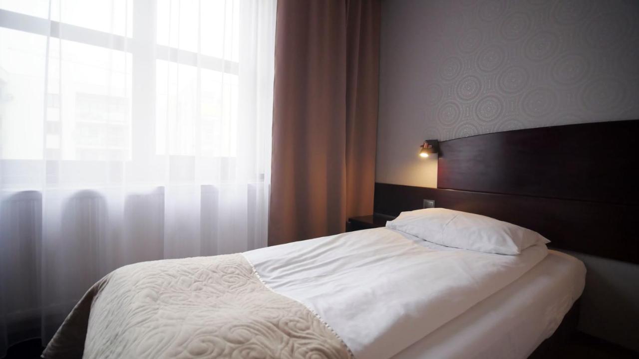 Go Resort Krakow Ngoại thất bức ảnh